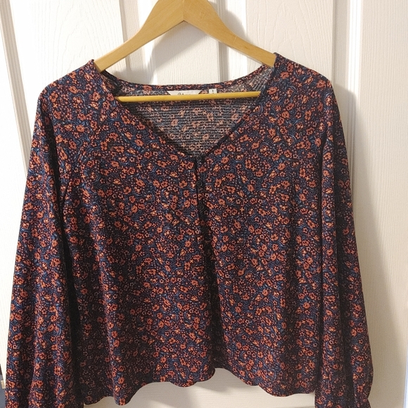 Reitmans Blouse - Picture 2 of 4